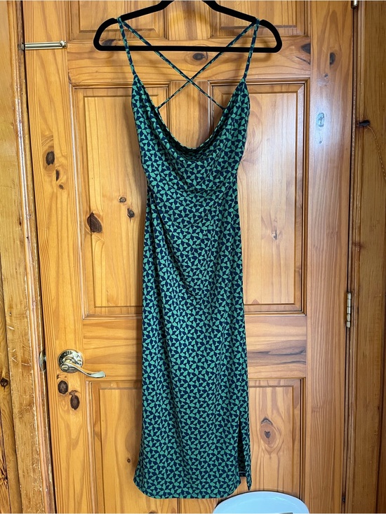 Abercrombie & Fitch Dresses & Skirts - Abercrombie & Fitch Green Patterned Slip Midi Dress with Cross-Back Straps